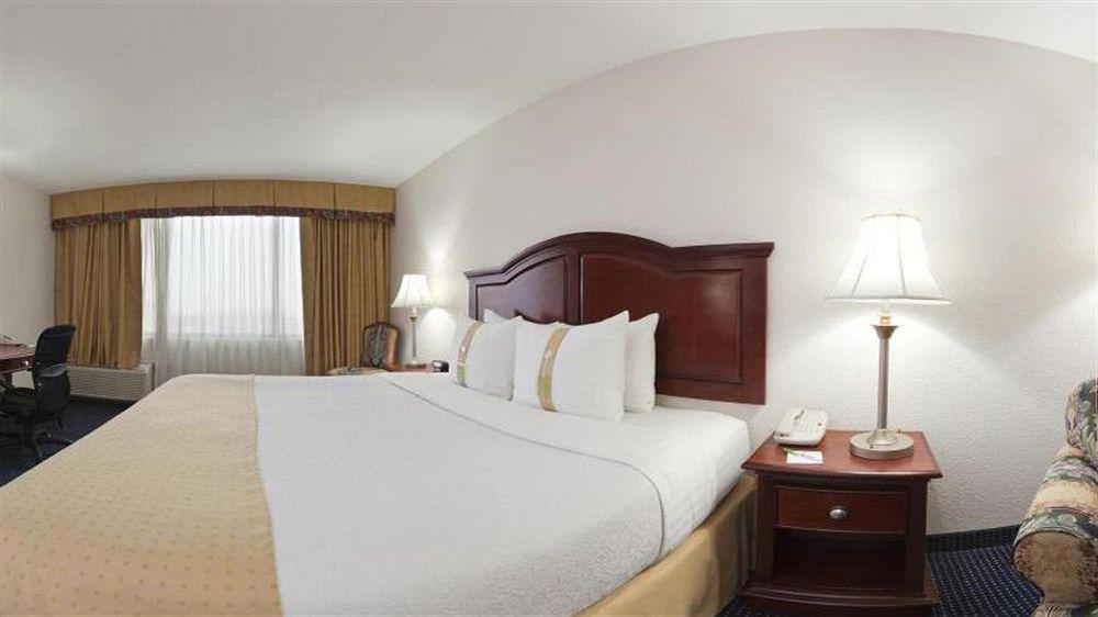 Hotel Wyndham Houston Hobby Airport South Houston Exterior foto